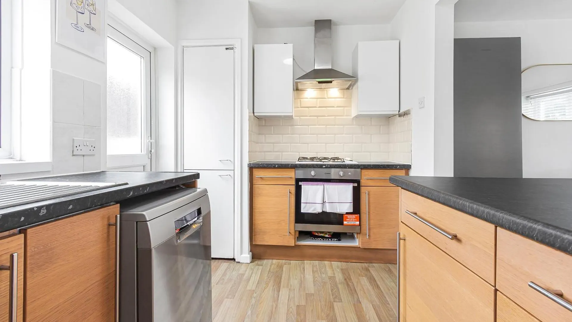 Heathrow 3Bdr Home With Free Parking Cranford United Kingdom