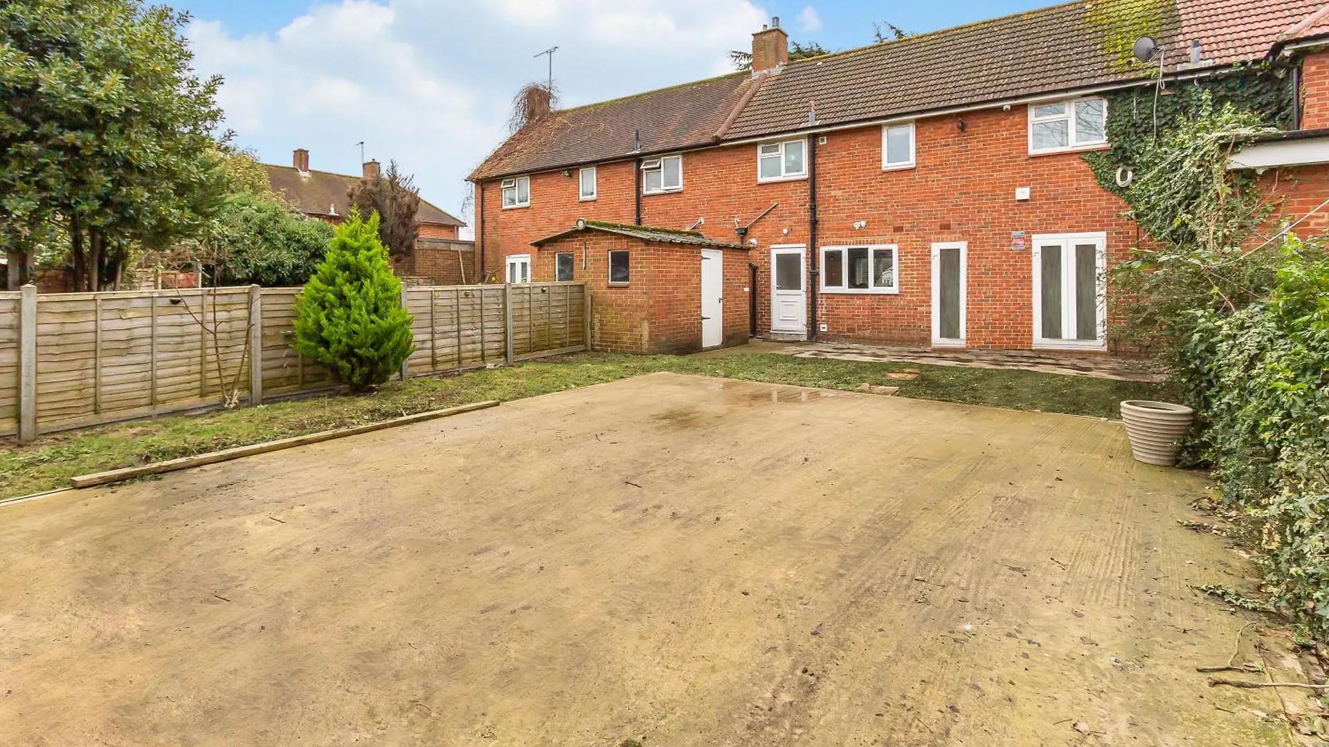 Holiday home Heathrow 3Bdr Home With Free Parking Cranford